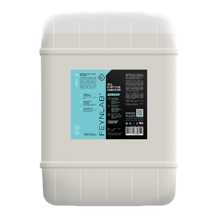 Průmyslové dvacetilitrové balení vysoce koncentrovaného čističe FEYNLAB All Purpose Cleaner pro velkoobchodní partnery.