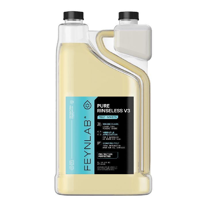 Přední strana lahve FEYNLAB Pure Rinseless V3 1L - inovativní autošampon pro mytí bez oplachu